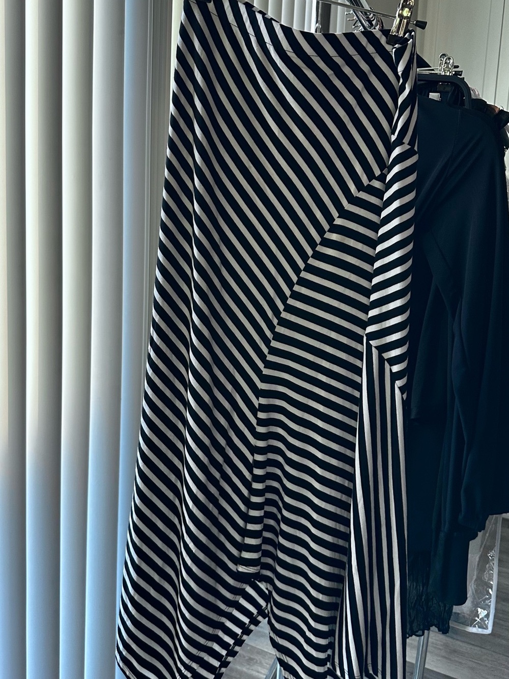 VINTAGE 90s Black and White Striped Maxi Skirt Size-8/10